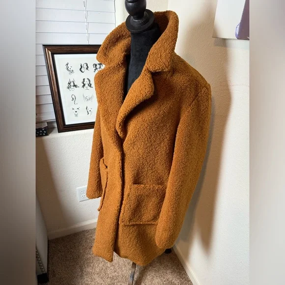 French Connection Faux‎ Fur Walker Teddy Coat in Cognac - Picture 5 of 6